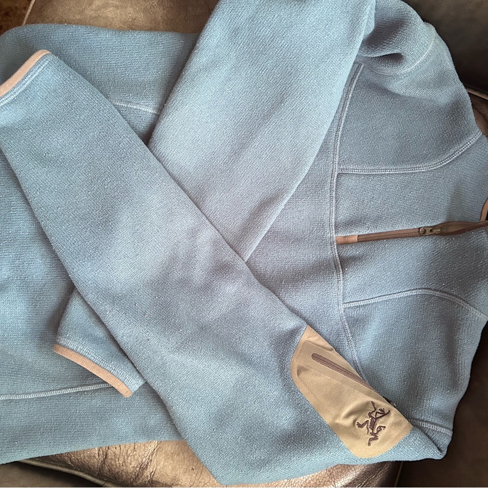 Arc'teryx Light Blue Women's Sweater